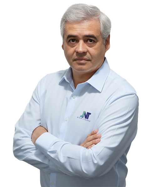 Johnny Nu&ntilde;ez CEO - JNT Auditores